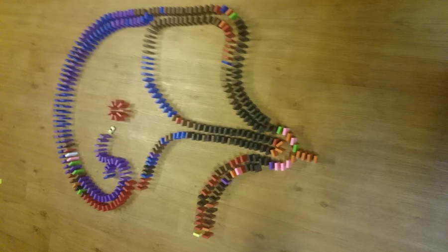 گرامیداشت دهه ی ریاضیات توسط دانشجومعلمان دبیری ریاضی پردیس 6