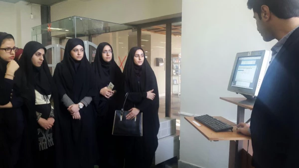 بازدید دانشجویان دبیری ریاضی پردیس از دانشگاه مازندران 3