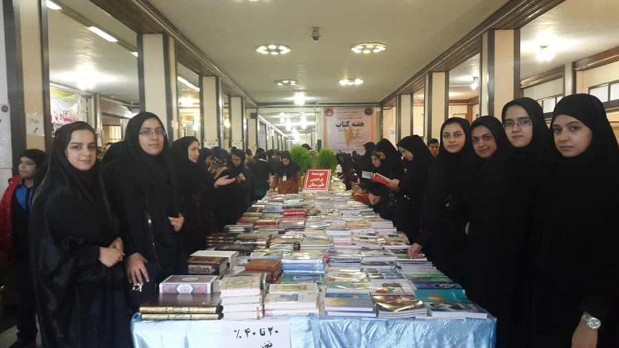 بازدید از نمایشگاه کتاب ساری 3