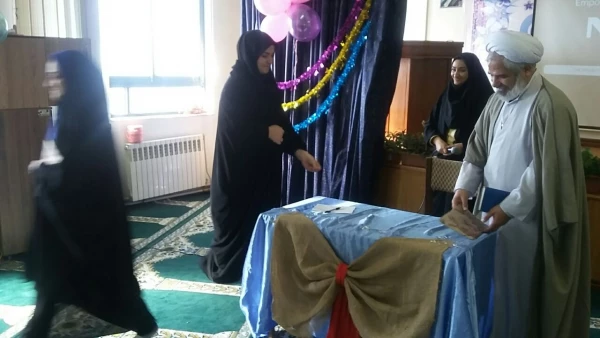 برگزاری جشن به مناسبت میلاد پیامبر اکرم (ص) و هفته وحدت