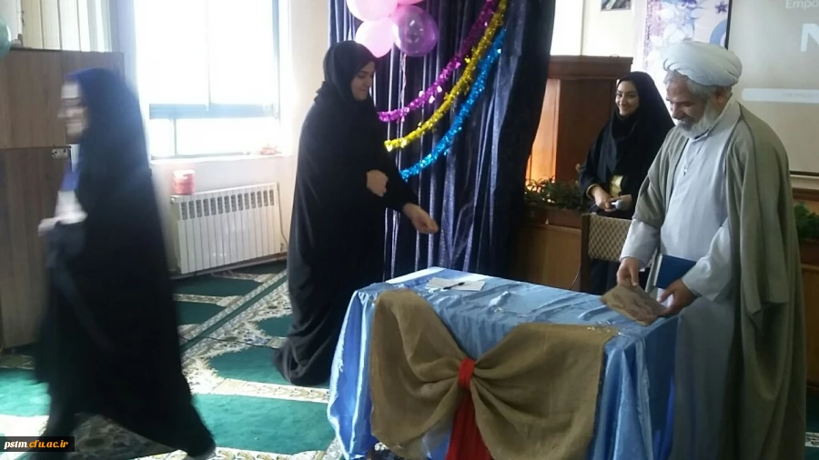 برگزاری جشن به مناسبت میلاد پیامبر اکرم (ص) و هفته وحدت