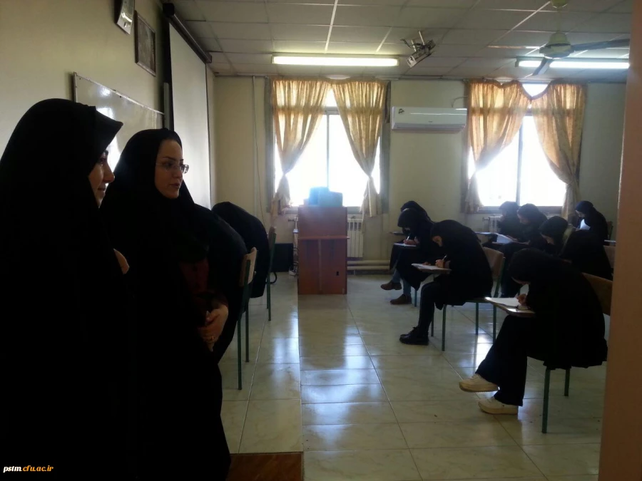 بازدید سرپرست و ماونت آموزشی پردیس از برگزاری امتحانات در مرکز قائمشهر 2