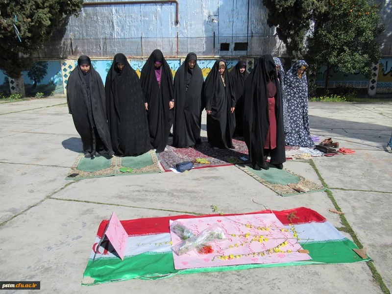 برگزاری نمازجماعت در محل موردنظر خاکسپاری شهید گمنام 2