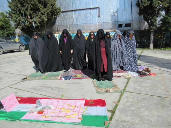 برگزاری نمازجماعت در محل موردنظر خاکسپاری شهید گمنام 2