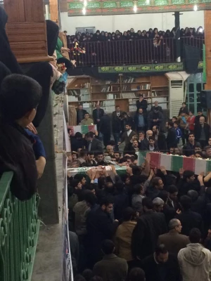 حضور کارکنان و دانشجویان پردیس در مراسم شب وداع 7 شهید گمنام در حسینیه عاشقان کربلای ساری 4