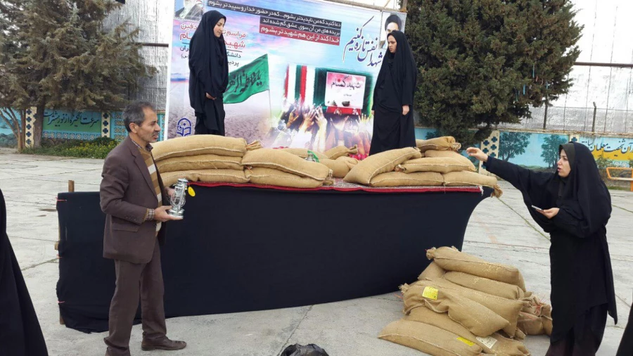 آماده سازی فضا و تدارک مقدمات جهت استقبال از شهید گمنام در پردی 3