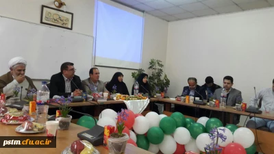 تجلیل از همکاران خانم شاغل در دانشگاه فرهنگیان مازندران