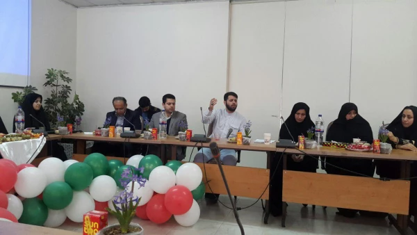 تجلیل از همکاران خانم شاغل در دانشگاه فرهنگیان مازندران 4