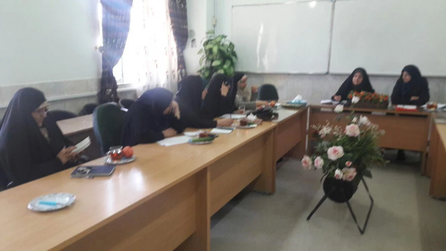 برگزاری دومین جلسه شورای پردیس  4