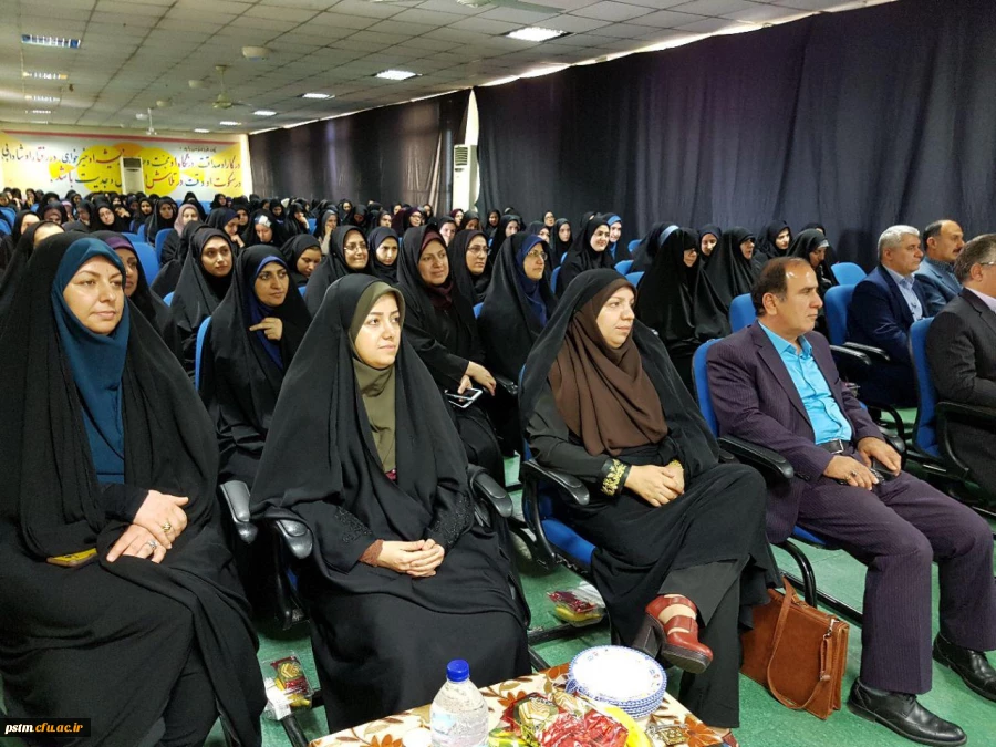 اکران و نقد فیلم های منتخب چهل و ششمین جشنواره بین المللی فیلم رشد در مرکز آموزش عالی حضرت فاطمه (س) قائمشهر 2