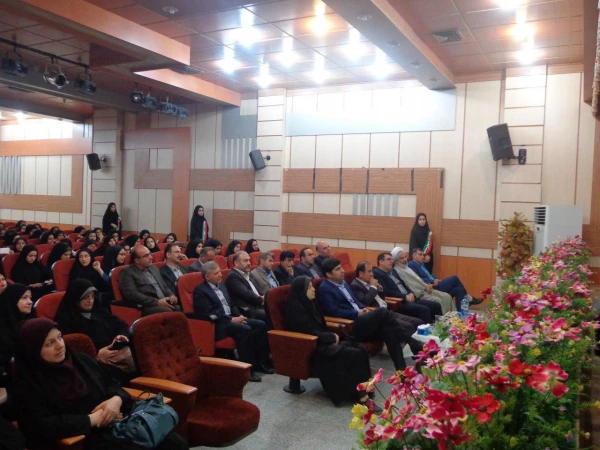 برگزاری مراسم بزرگداشت مقام معلم و استاد در پردیس  2