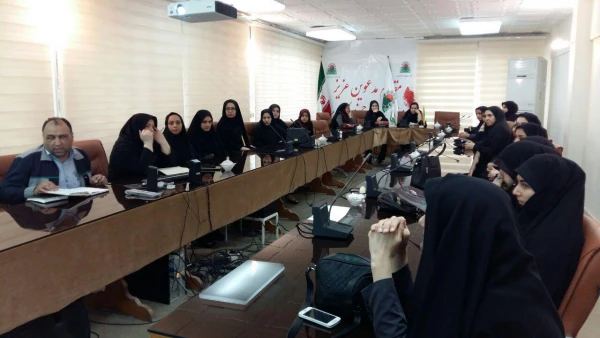 بازدید دانشجویان رشته شیمی از شرکت سیمان مازندران 5