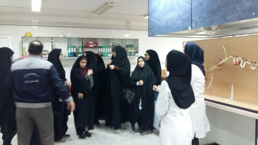 بازدید دانشجویان رشته شیمی از شرکت سیمان مازندران 9