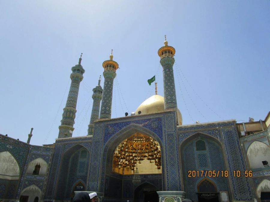 حضور دانشجویان پردیس در اردوی زیارتی  قم و جمکران 4