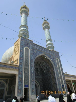 حضور دانشجویان پردیس در اردوی زیارتی  قم و جمکران 5