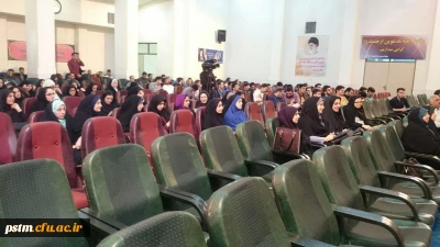 حضور دانشجویان پردیس در همایش 