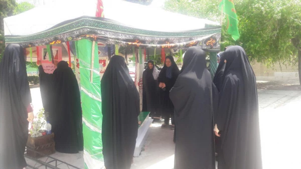 تجدید میثاق کارکنان و دانشجویان پردیس با شهید گمنام در سالروز آزادسازی خرمشهر 6