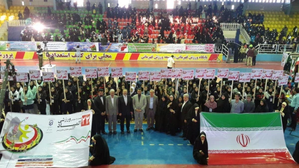 حضور دانشجویان پردیس در المپیاد ورزشی در شهر اراک به قلم دوربین 4