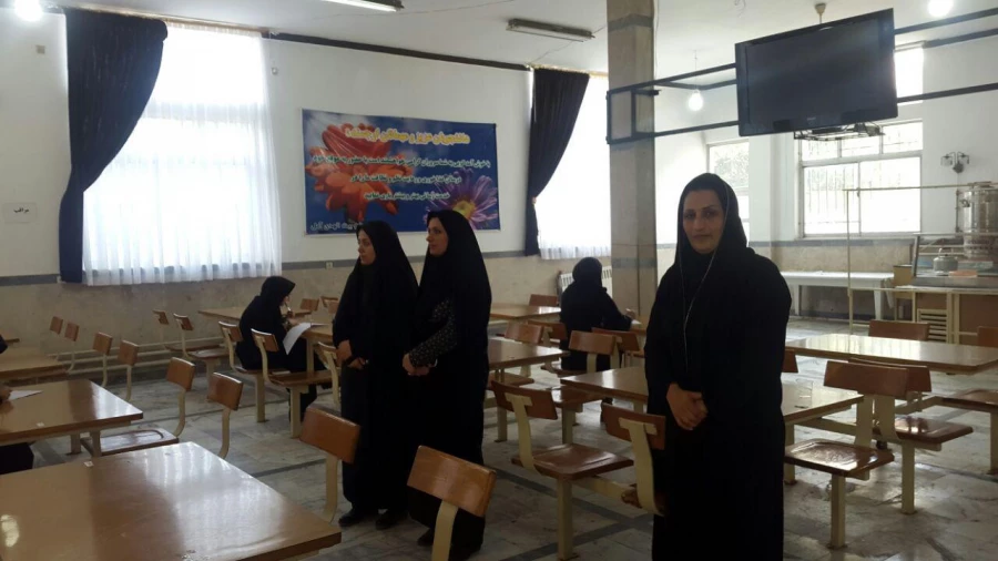 بازدید سرپرست پردیس و معاونت آموزشی از برگزاری امتحانات ترم تابستان مرکز بیت الهدی آمل 5