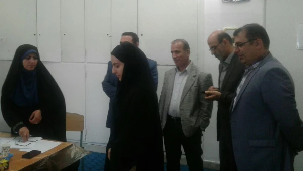 بازدید مسئولین دانشگاه فرهنگیان و اداره کل آموزش و پرورش استان از روند انجام مصاحبه متقاضیان ورودی دانشگاه به قلم دوربین  2