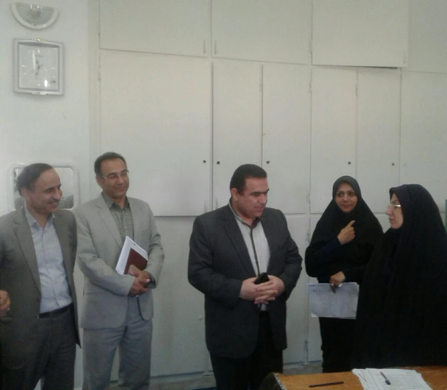 بازدید مسئولین دانشگاه فرهنگیان و اداره کل آموزش و پرورش استان از روند انجام مصاحبه متقاضیان ورودی دانشگاه به قلم دوربین  8