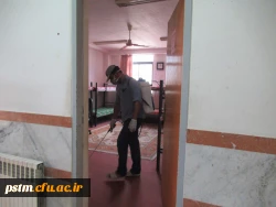 انجام اقداماتی همچون نظافت، سمپاشی و ... در سرای دانشجویی جهت استقبال از دانشجویان در ترم جدید به قلم دوربین 3