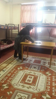 انجام اقداماتی همچون نظافت، سمپاشی و ... در سرای دانشجویی جهت استقبال از دانشجویان در ترم جدید به قلم دوربین 6