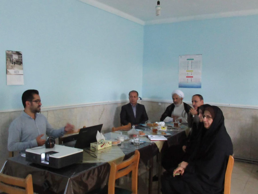 برگزاری جلسه توجیهی طرح یادمان شهید گمنام پردیس 4