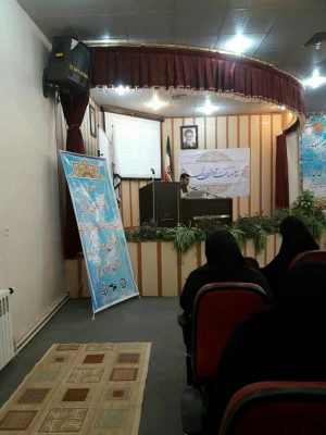 برگزاری دوره آموزشی و معرفتی خط امام (ره) با عنوان« نظام مباحث در آموزش و پرورش» با با مشارکت بسیج دانشجویی 2
