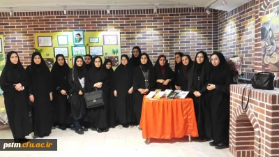 بازدید دانشجویان از نمایشگاه مهر و ماه حوزه هنری استان به مناسبت گرامیداشت هفته دفاع مقدس در اولین ساعت فرهنگی سال تحصیلی جدید