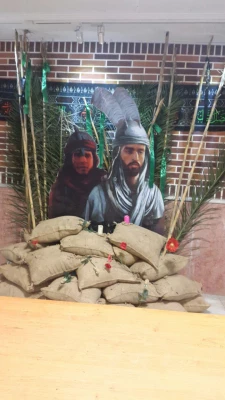 بازدید دانشجویان از نمایشگاه مهر و ماه حوزه هنری استان به مناسبت گرامیداشت هفته دفاع مقدس در اولین ساعت فرهنگی سال تحصیلی جدید 9