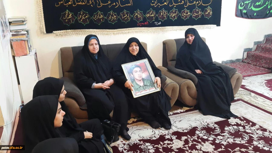 دیدار با خانواده معظم شهید  متقی به مناسبت گرامیداشت هفته دفاع مقدس 2