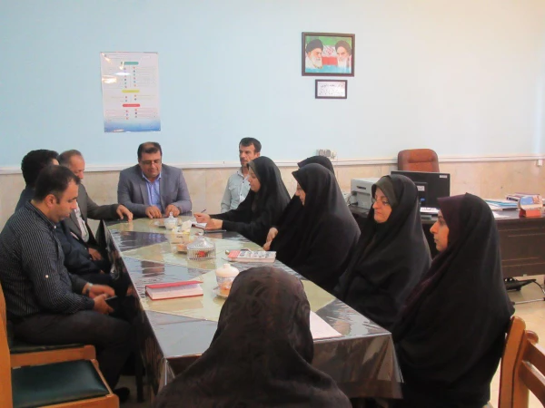 جلسه ساماندهی نیروهای انسانی در سال جدید با حضور مسئولین مدیریت استانی و پردیس 3