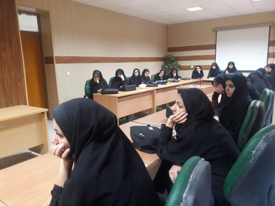 جلسه توجیهی  آموزش با دانشجومعلمان  ورودی 96