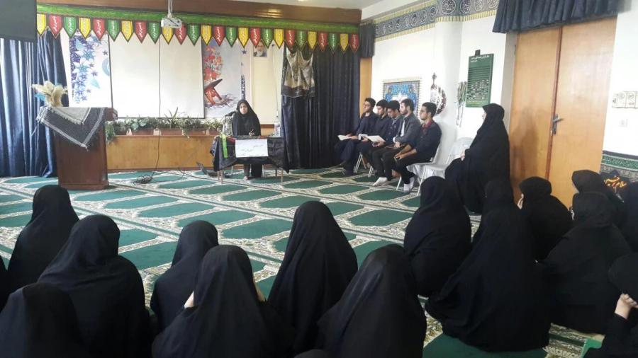 نشست اعضای شورای انجمن اسلامی دانشگاه فرهنگیان مازندران با دانشجویان پردیس 3