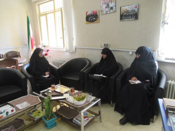 نشست مسئولین بسیج دانشجویی استان با سرپرست پردیس 2