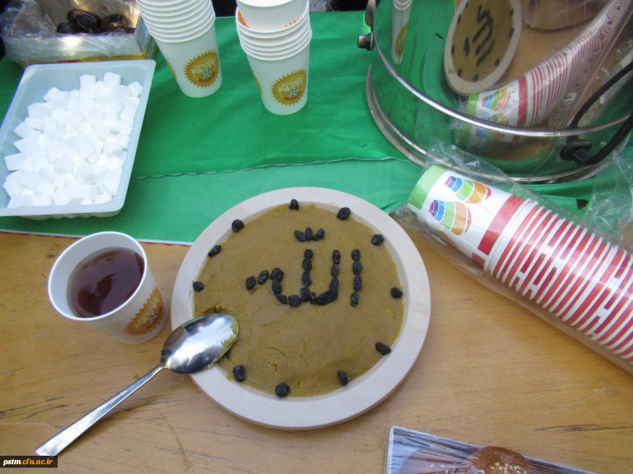 برپایی ایستگاه صلواتی به مناسبت هفته قرآن دانشگاه ها به همت کانون قرآن و عترت پردیس 5