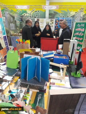 غرفه دستاوردهای پژوهشی اساتید، کارکنان و دانشجویان دانشگاه فرهنگیان مازندران در نمایشگاه استانی گرامیداشت هفته پژوهش استان مازندران