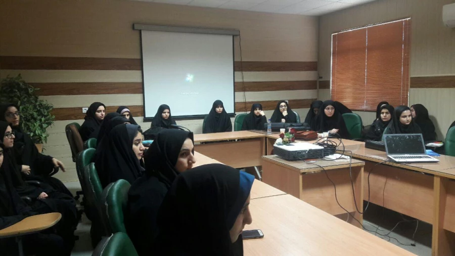 به مناسبت هفته پژوهش در پردیس برگزار شد: نشست تخصصی با عنوان پژوهش و فناوری، مدرسه و دانشگاه 4