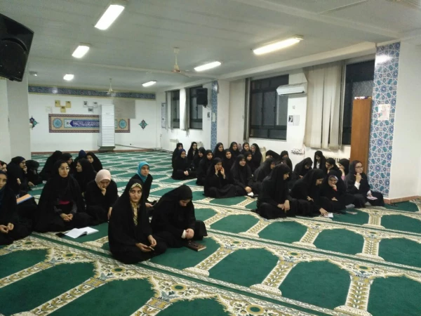 به مناسبت هفته پژوهش در پردیس برگزار شد: سخنرانی آقای دکتر نوری، عضو هیات علمی دانشگاه با عنوان یادکردی از گروتفند 3