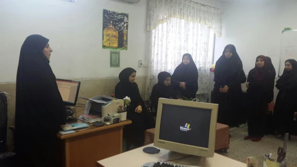 به مناسبت روز وحدت حوزه و دانشگاه: حضور دانشجویان پردیس در نشست هم اندیشی دانشجو و طلبه در آیینه یکدیگر در حوزه علمیه الزهرا ساری 4