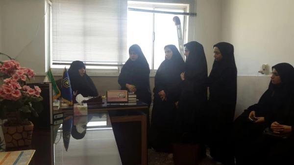 به مناسبت روز وحدت حوزه و دانشگاه: حضور دانشجویان پردیس در نشست هم اندیشی دانشجو و طلبه در آیینه یکدیگر در حوزه علمیه الزهرا ساری 7