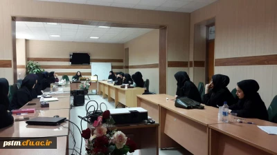 برگزاری کارگاه آموزشی مقاله نویسی توسط خانم دکتر فاطمه جعفری، عضو هیات علمی دانشگاه