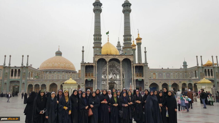 اردوی زیارتی دانشجویان پردیس به قم-جمکران و گرامیداشت شب یلدا در اردو 2