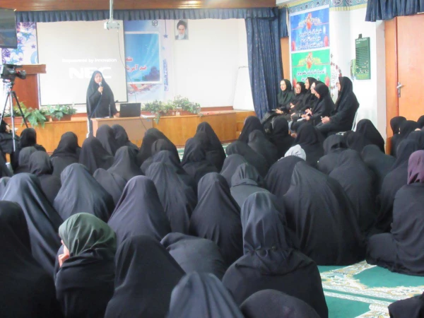 انعقاد تفاهم نامه پردیس صدیقه طاهره (س) با اداره کل انتقال خون استان مازندران و کارگاه آموزشی ترویج دانش سلامت خون توسط خانم دکتر ضامنی 2