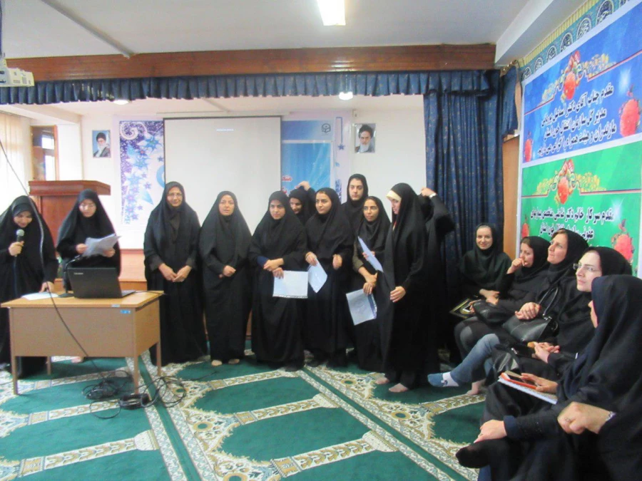 انعقاد تفاهم نامه پردیس صدیقه طاهره (س) با اداره کل انتقال خون استان مازندران و کارگاه آموزشی ترویج دانش سلامت خون توسط خانم دکتر ضامنی 2