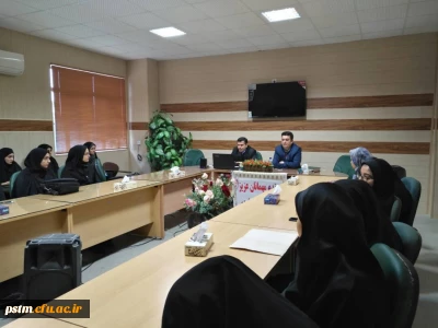 نشست صمیمانه مسئولین نظارت مدیریت استانی دانشگاه با دانشجویان پردیس