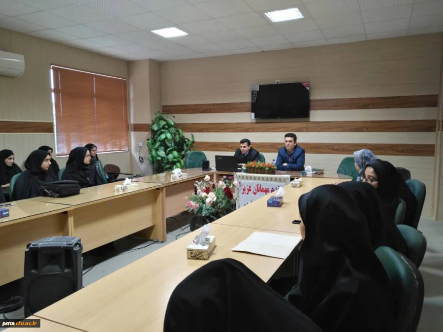 نشست صمیمانه مسئولین نظارت مدیریت استانی دانشگاه با دانشجویان پردیس 2