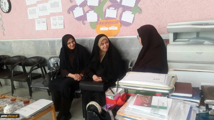 حضور مسئولین پردیس در مدارس مجری طرح کارورزی 2