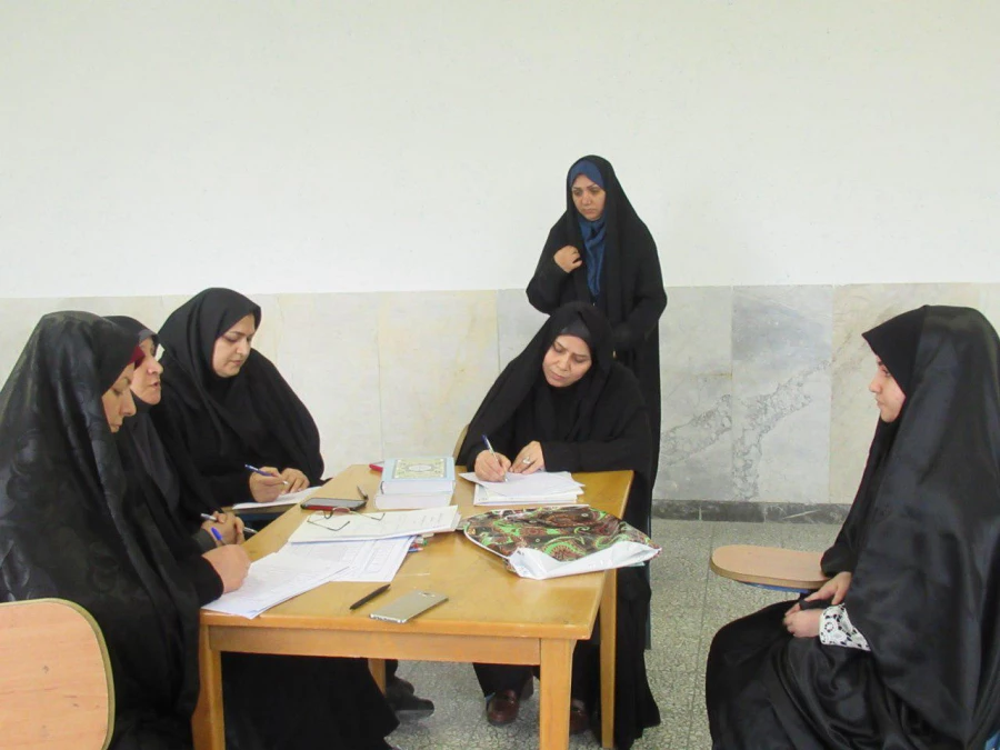 برگزاری مصاحبه نیمه متمرکز و تکمیل ظرفیت آزمون سراسری 1396 3